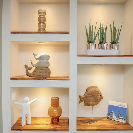 Apartment Le Calain, Elegance Et Confort A 50 M De La