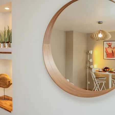 Le Calain, Elegance Et Confort A 50 M De La Apartment *